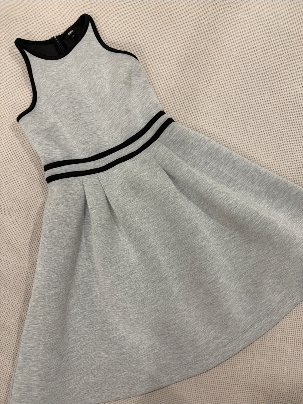 Women’s' Grey Sleeveless Fit-and-Flare Dress with Black Trim